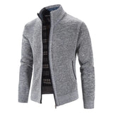 Ilooove New Spring Autumn Knitted Sweater Men Fashion Slim Fit Cardigan Men Causal Sweaters Coats Solid Single Breasted Cardigan men