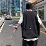 Men Vests Sleeveless Cargo Spring Fashion Multi-pockets V-neck Button Up Streetwear Teenagers Harajuku Jackets Males Waistcoats