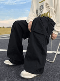 Ilooove - Men's Strap Detail Pocket Loose Cargo Pants